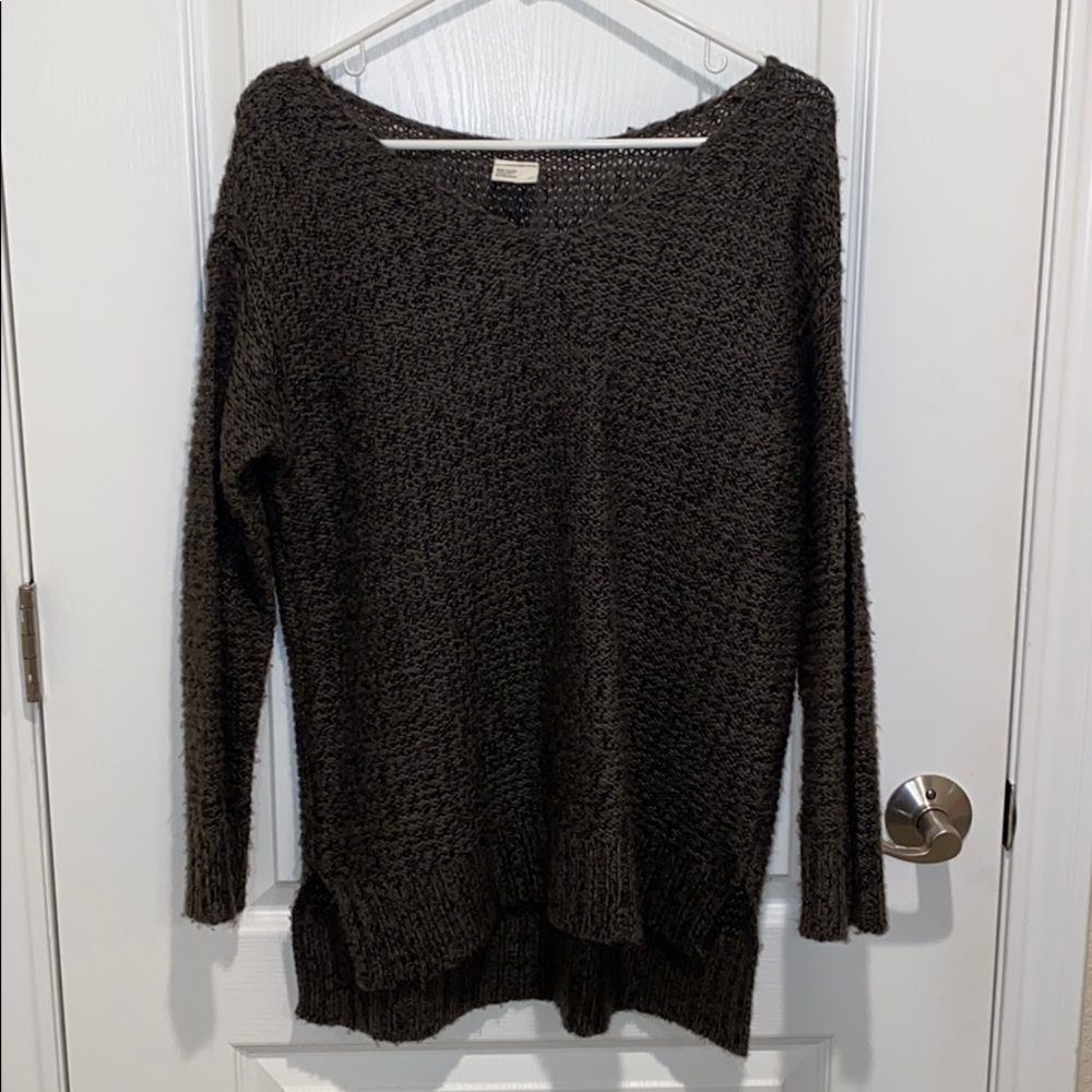 Tilly’s Earth Tone Sweater Size Medium